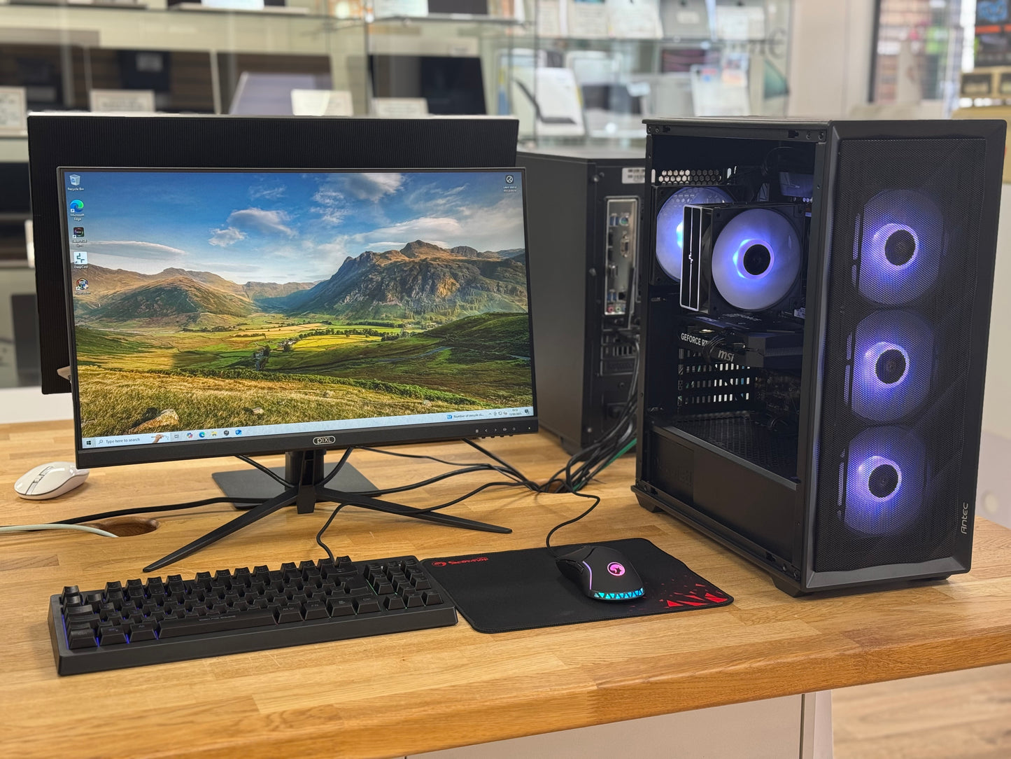 Techonics Surge PC Bundle – Complete Gaming Setup (£949)